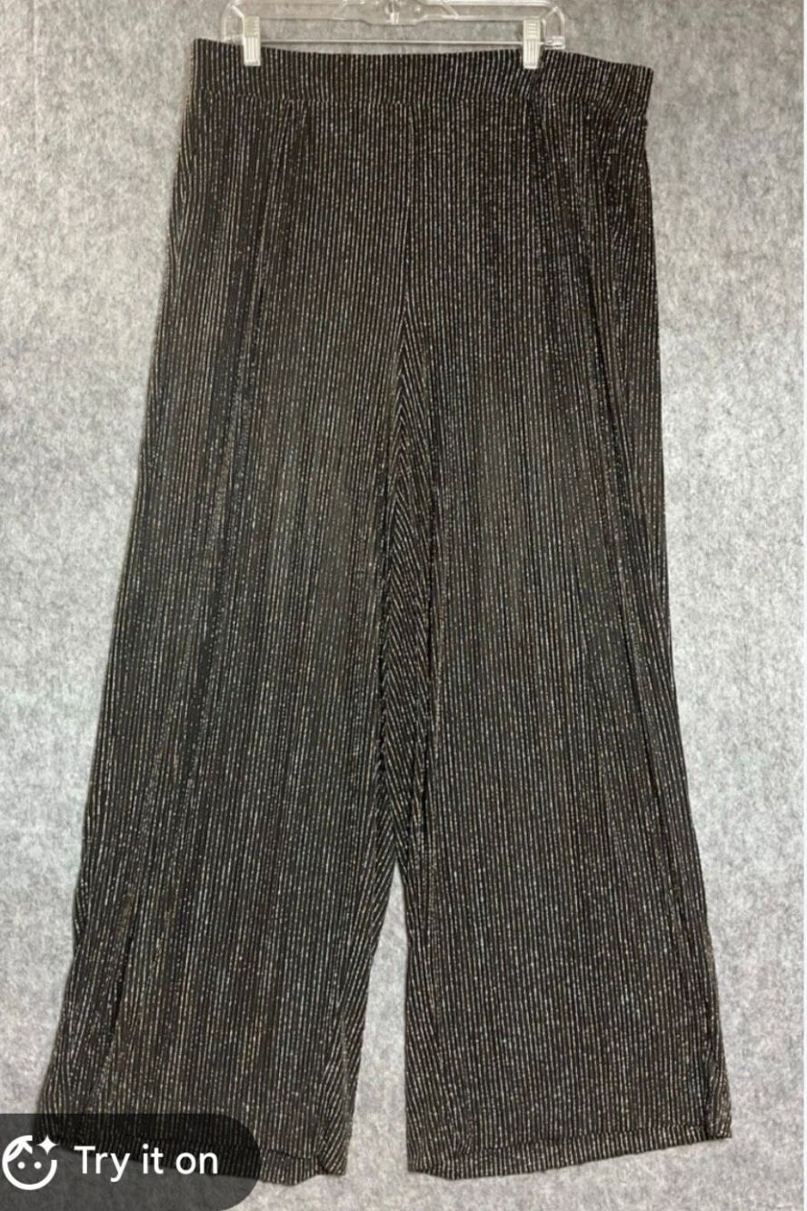 NWT Torrid black and gold metallic pull on wide leg pants size 2 equals 18-20 2x